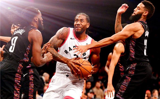 莱万多夫斯基爆冷击败篮网，连败引爆全场！